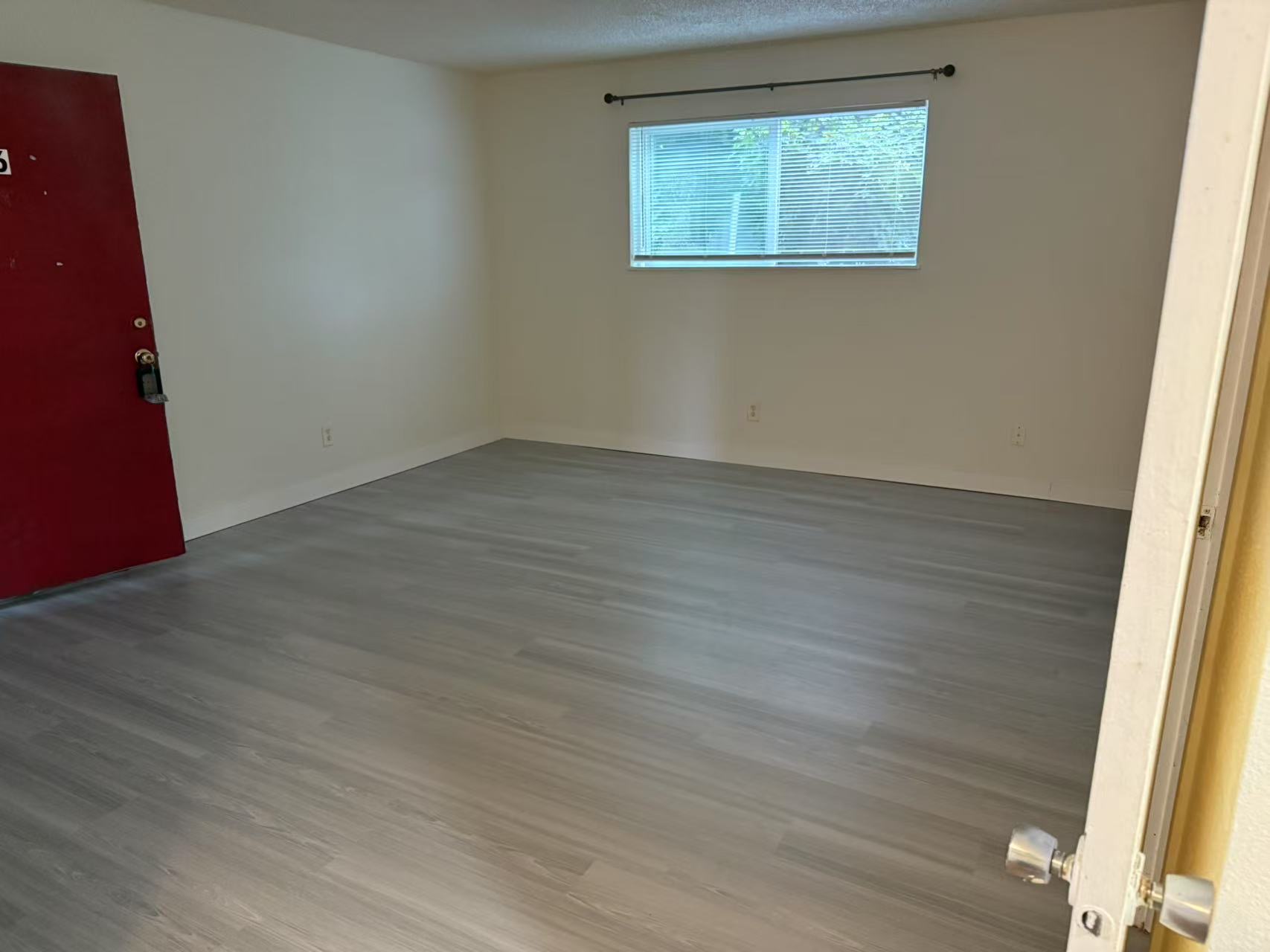 3550 Southeast 130th Avenue - 4